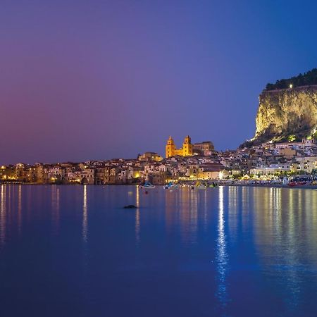 Molo Sea View Apartment Cefalù Buitenkant foto