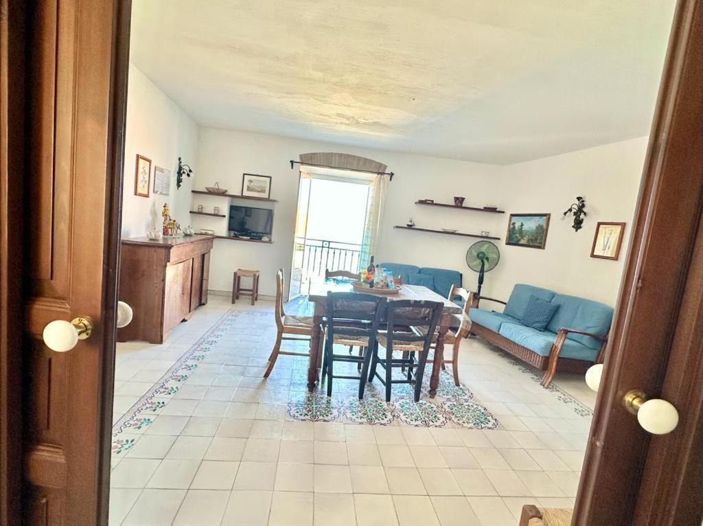 Molo Sea View Apartment Cefalù Buitenkant foto
